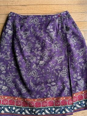 Talbots 100% Silk Wrap Skirt | Plum Paisley Border Print | Size 4